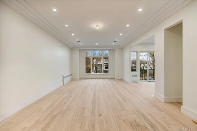 $1,999,000 | 12 Buckman Place, Unit 101, Monsey, NY 10952