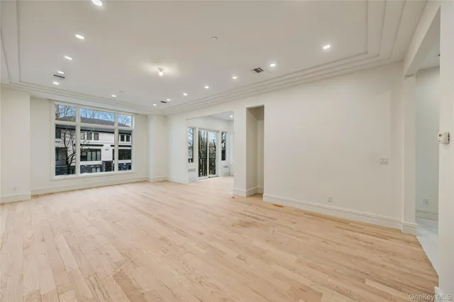 $1,999,000 | 12 Buckman Place, Unit 101, Monsey, NY 10952