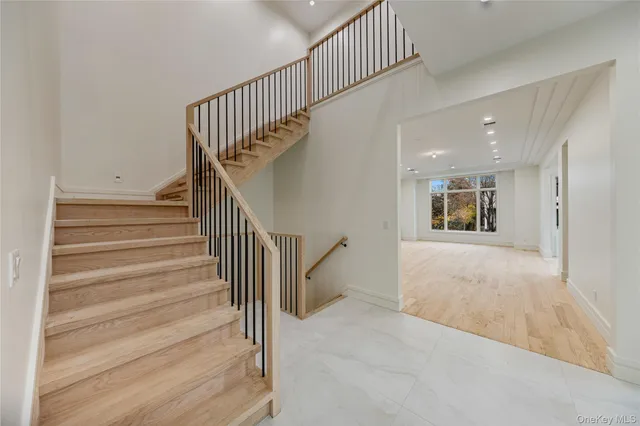 $1,999,000 | 12 Buckman Place, Unit 101, Monsey, NY 10952