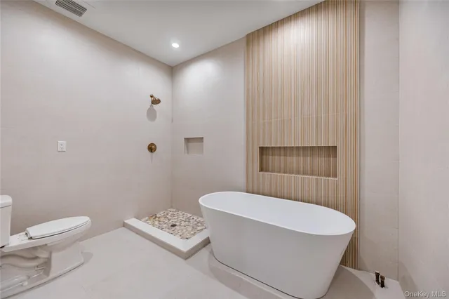 $1,999,000 | 12 Buckman Place, Unit 101, Monsey, NY 10952