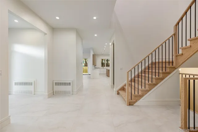 $1,999,000 | 12 Buckman Place, Unit 101, Monsey, NY 10952