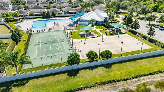 $2,000 | 12107 Barnsley Reserve Place, Gibsonton, FL 33534