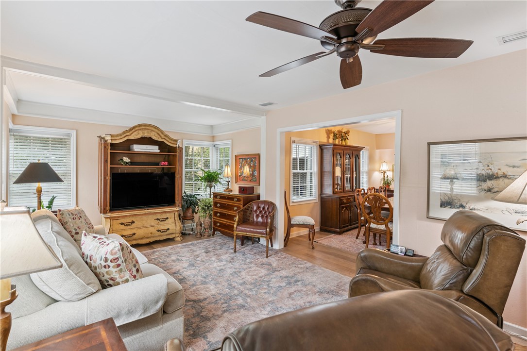 204 Anguilla Avenue St. Simons Island, GA 31522 - Photo 7 of 35 Formal Living Room