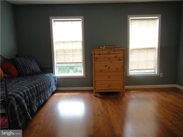 2735 Willits Road Philadelphia, PA 19114 - Photo 12 of 19 Gallery Image 12