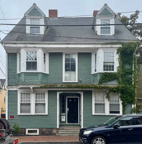 $2,100,000 | 20 Chapel Street, Portsmouth, NH 03801