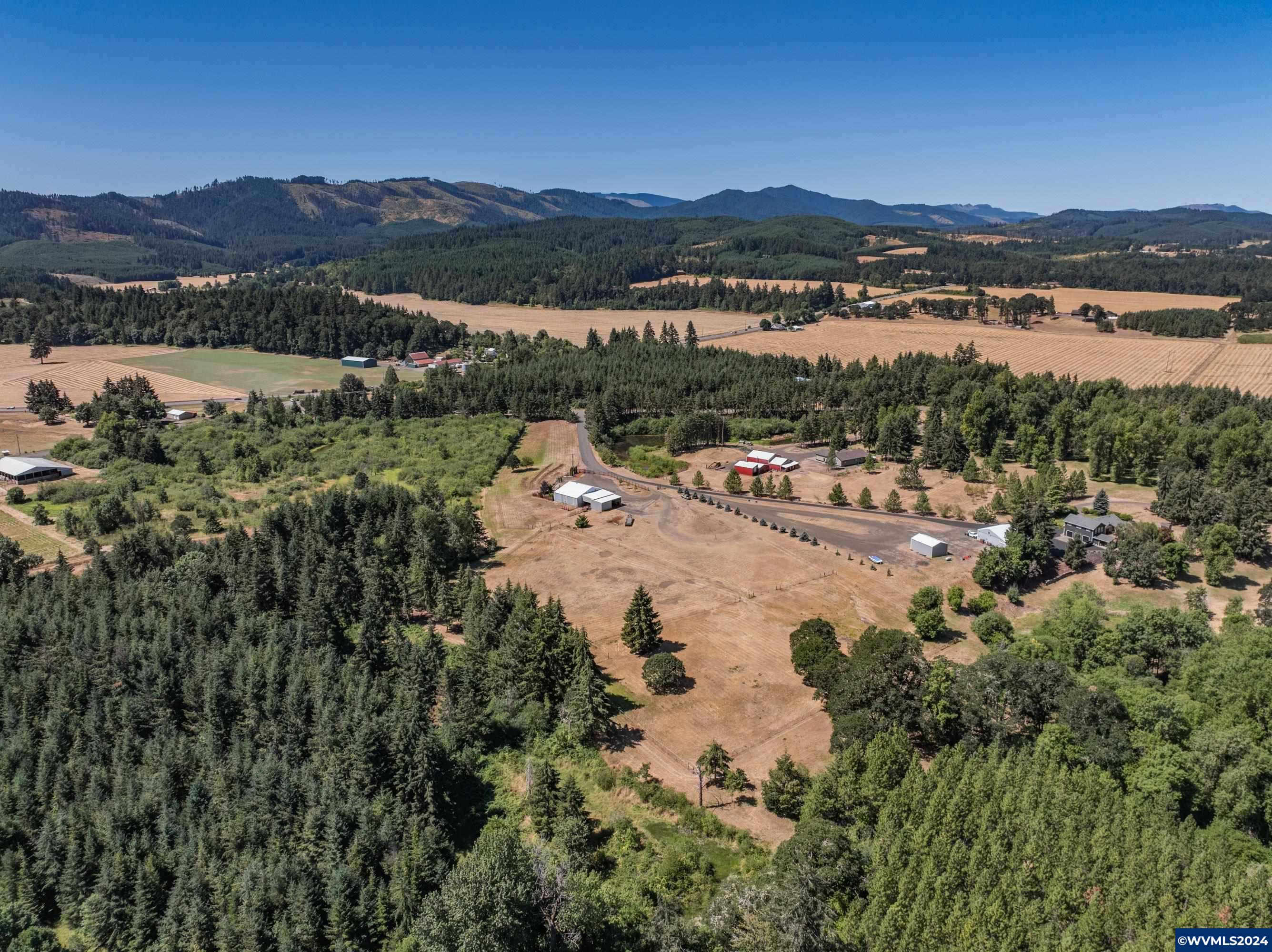 6290 Harmony Road Sheridan, OR 97378 - Photo 7 of 33