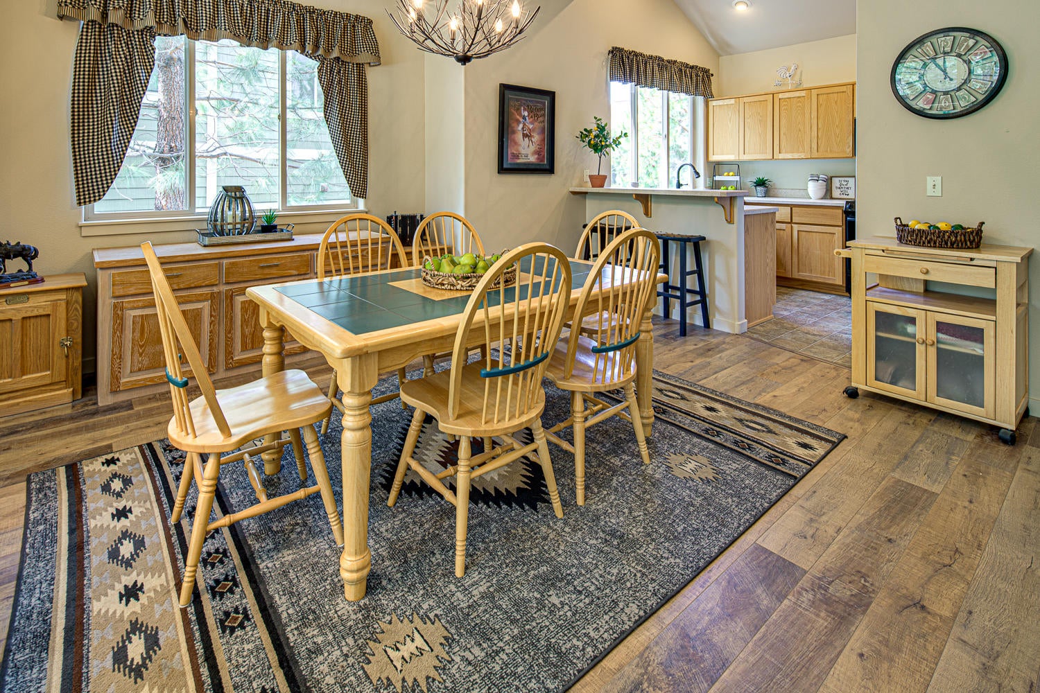 1313 Highland View Loop Redmond, OR 97756 - Photo 11 of 26 1313-070