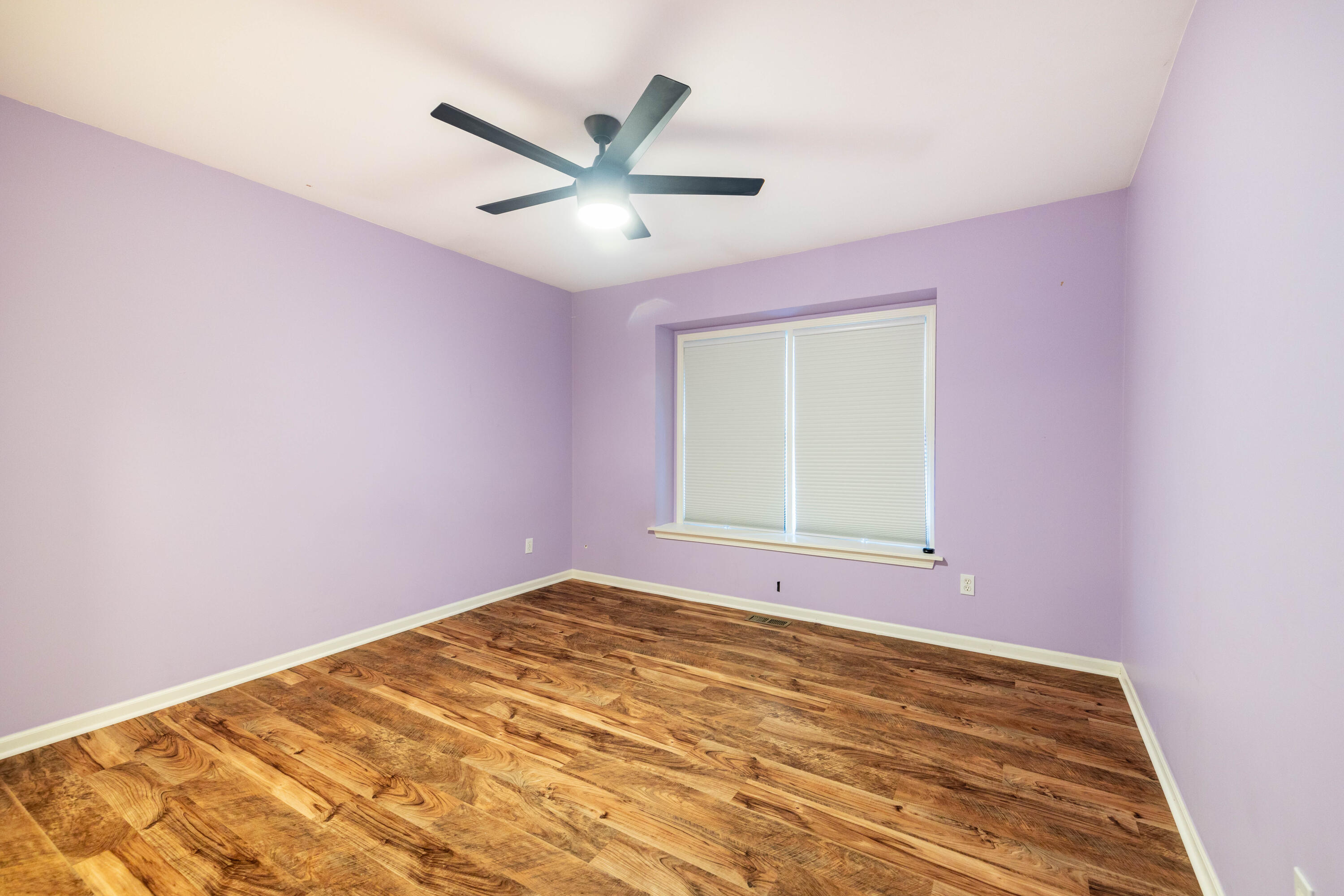 22450 Timber Ridge Court Woodhaven, MI 48183 - Photo 27 of 35 22450 Timber Ridge, Woodhaven (27 of 35)