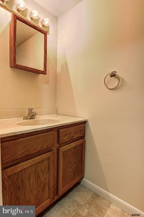 315 West Constitution Avenue Spring Grove, PA 17362 - Photo 6 of 29 Gallery Image 6