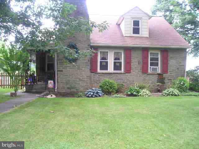 1321 East Derry Road Hershey, PA 17033 - Photo 1 of 9 Gallery Image 1