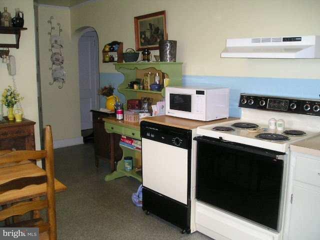 1321 East Derry Road Hershey, PA 17033 - Photo 3 of 9 Gallery Image 3