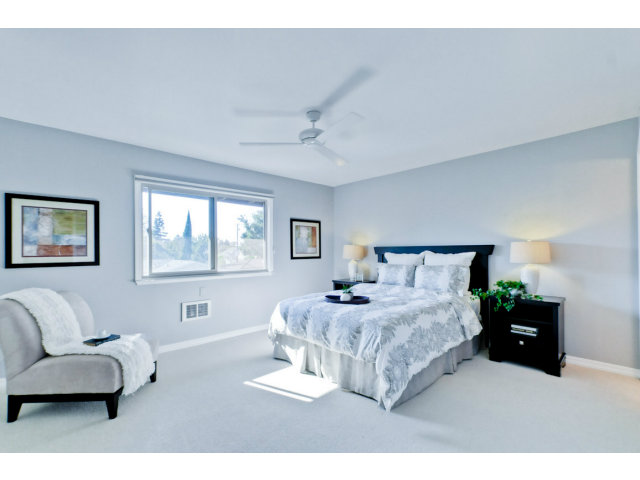 100 East Middlefield Road, Unit 6H Mountain View, CA 94043 - Photo 15 of 25 Gallery Image 15