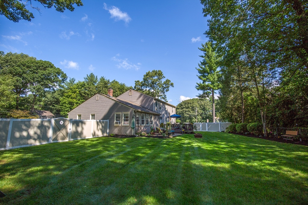 138 Ridgecrest Drive Westfield, MA 01085 - Photo 36 of 42 Gallery Image 36