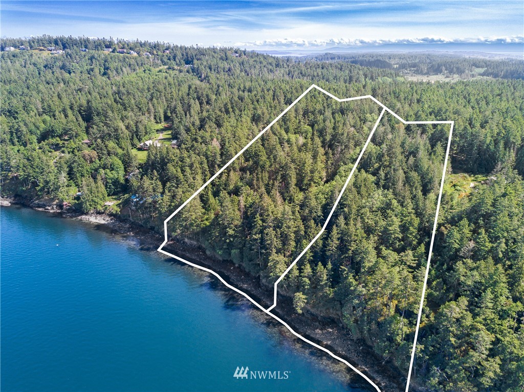516 Big Foot Road Friday Harbor, WA 98250 - Photo 2 of 17 Gallery Image 2