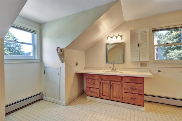 $769,900 | 118 Stirling Place, Burlington, VT 05408