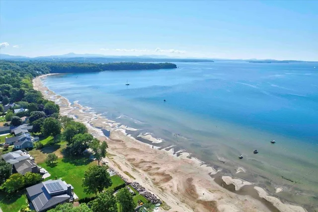 $769,900 | 118 Stirling Place, Burlington, VT 05408