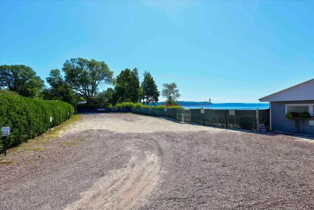 $769,900 | 118 Stirling Place, Burlington, VT 05408