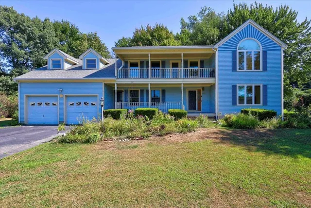 $769,900 | 118 Stirling Place, Burlington, VT 05408