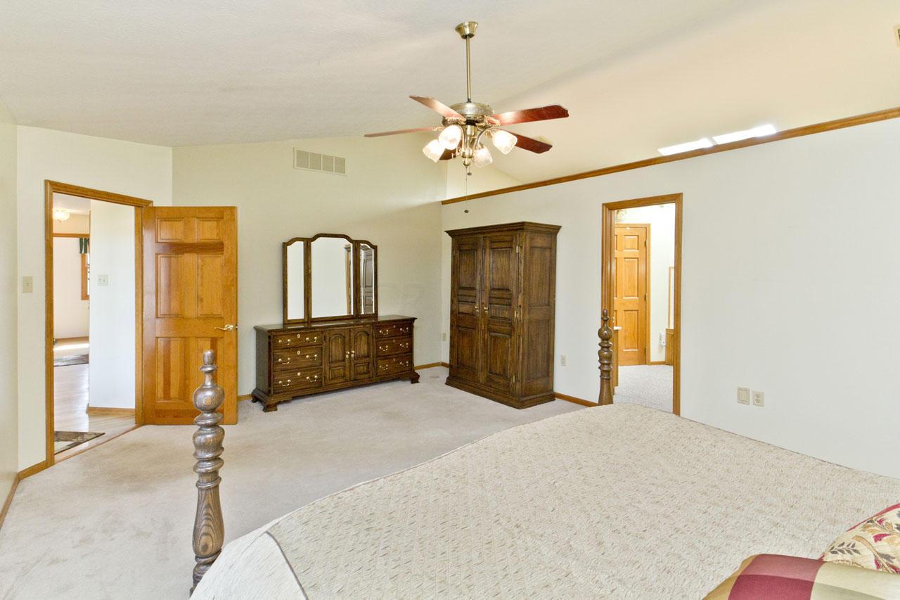 3136 Van Fossen Road Utica, OH 43080 - Photo 25 of 51 Gallery Image 25