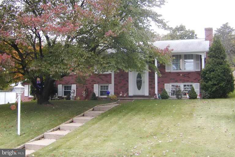 15415 Shamrock Road Southwest Cumberland, MD 21502 - Photo 1 of 1 Exterior (Main)