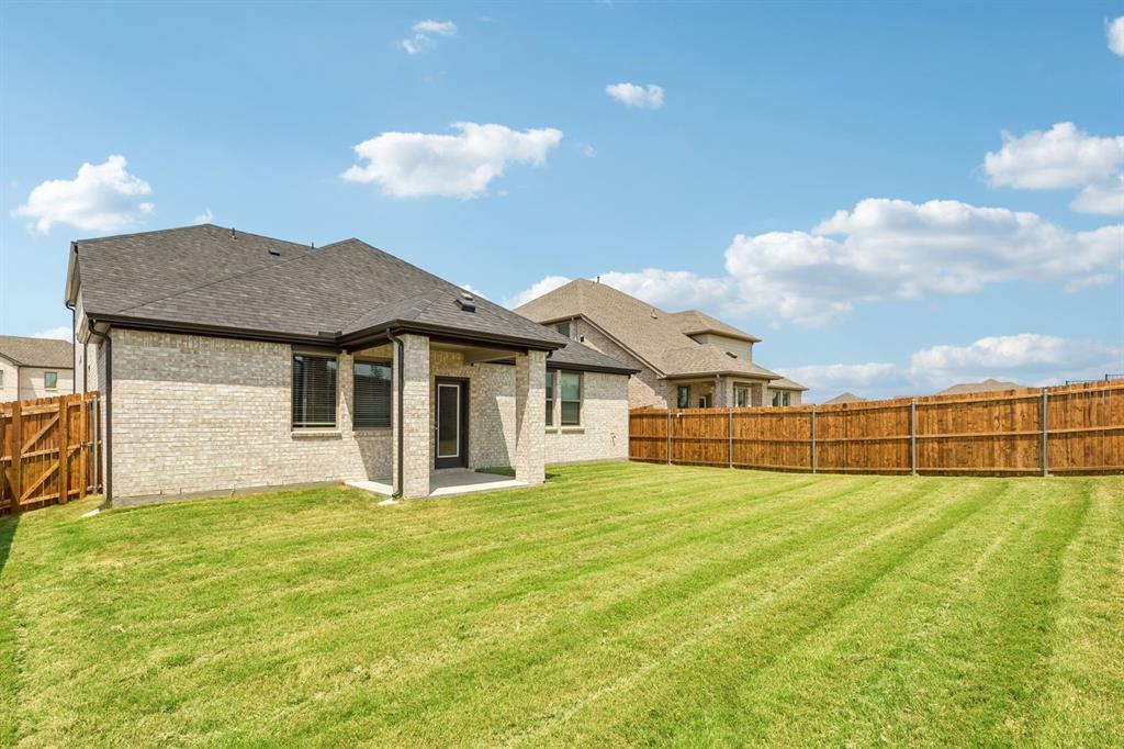 761 Sierra Ridge Lavon, TX 75166 - Photo 38 of 40 Representative Image - Exterior - A