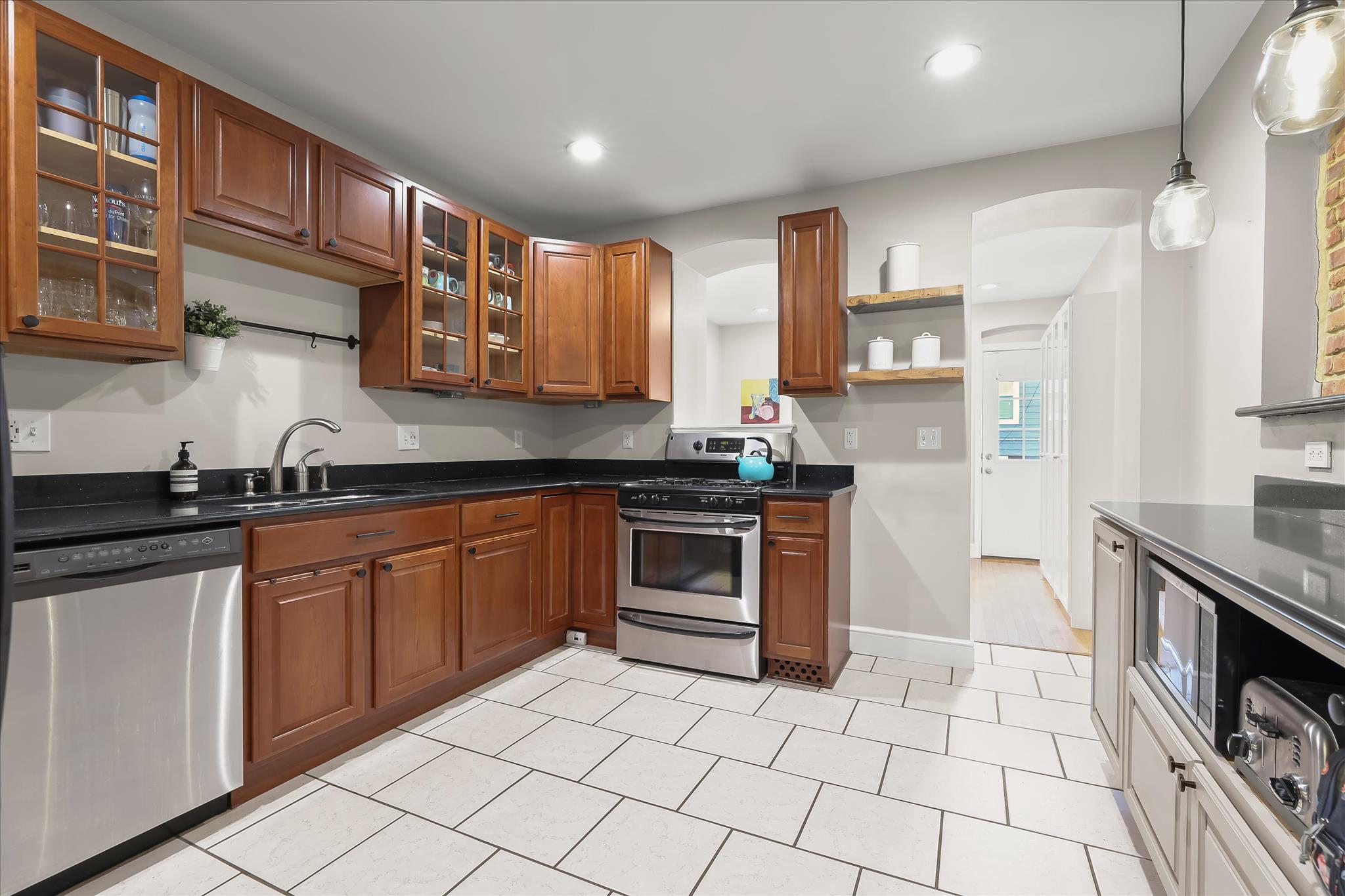 724 South Potomac Street Baltimore, MD 21224 - Photo 14 of 48 Kitchen with Stainless Steel Appliances
