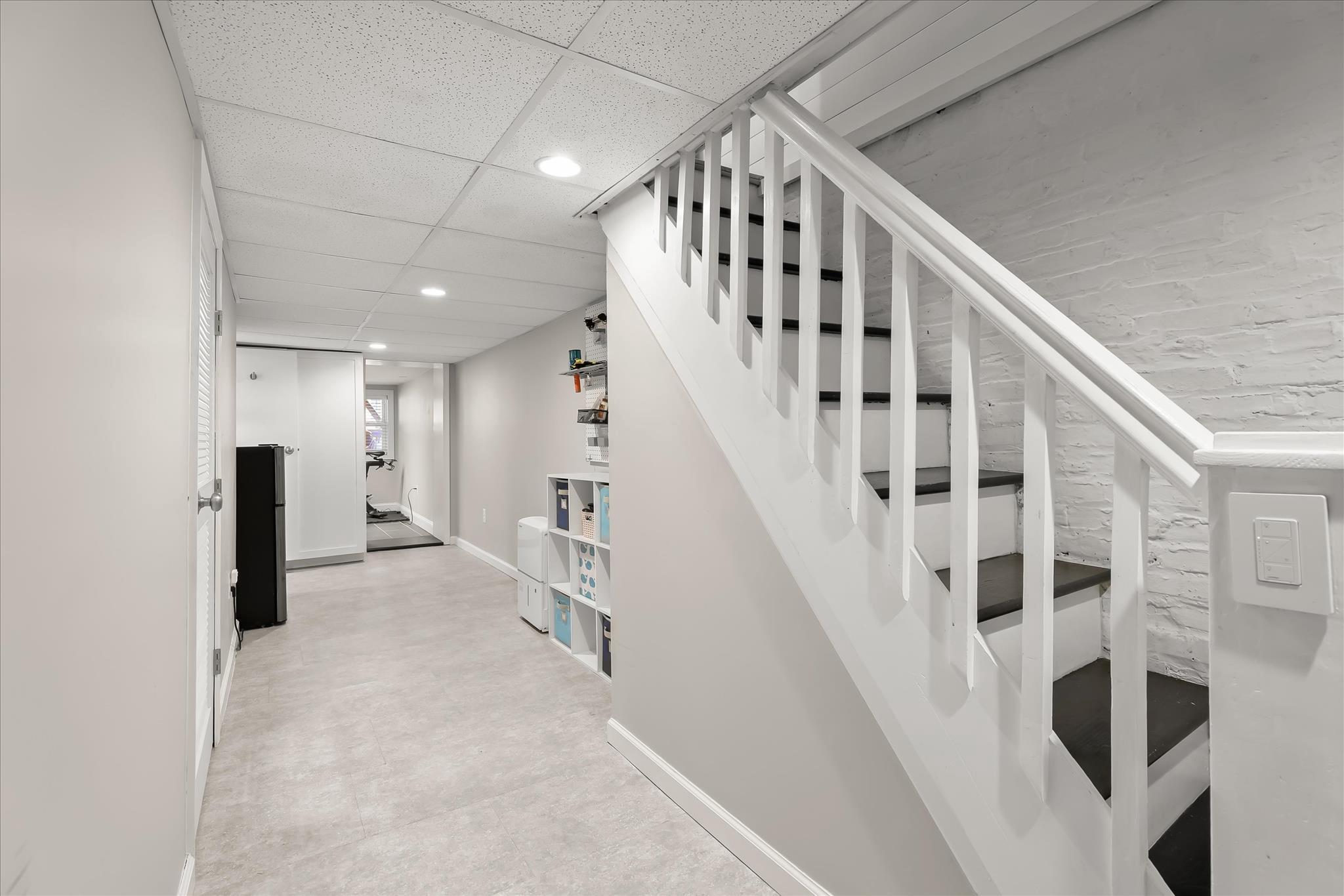 724 South Potomac Street Baltimore, MD 21224 - Photo 28 of 48 Lower Level Hall