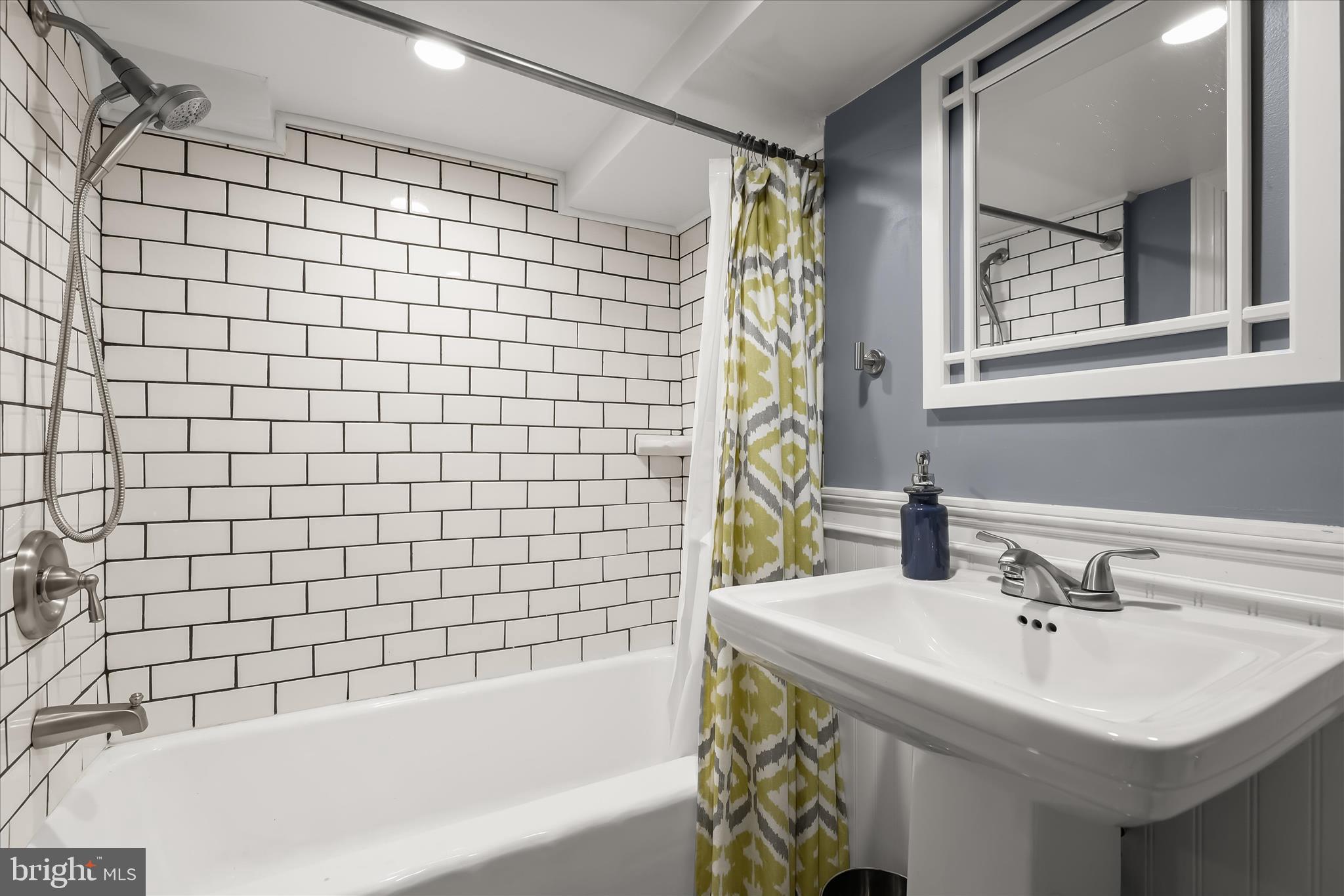 724 South Potomac Street Baltimore, MD 21224 - Photo 34 of 48 Lower Level Full Bath