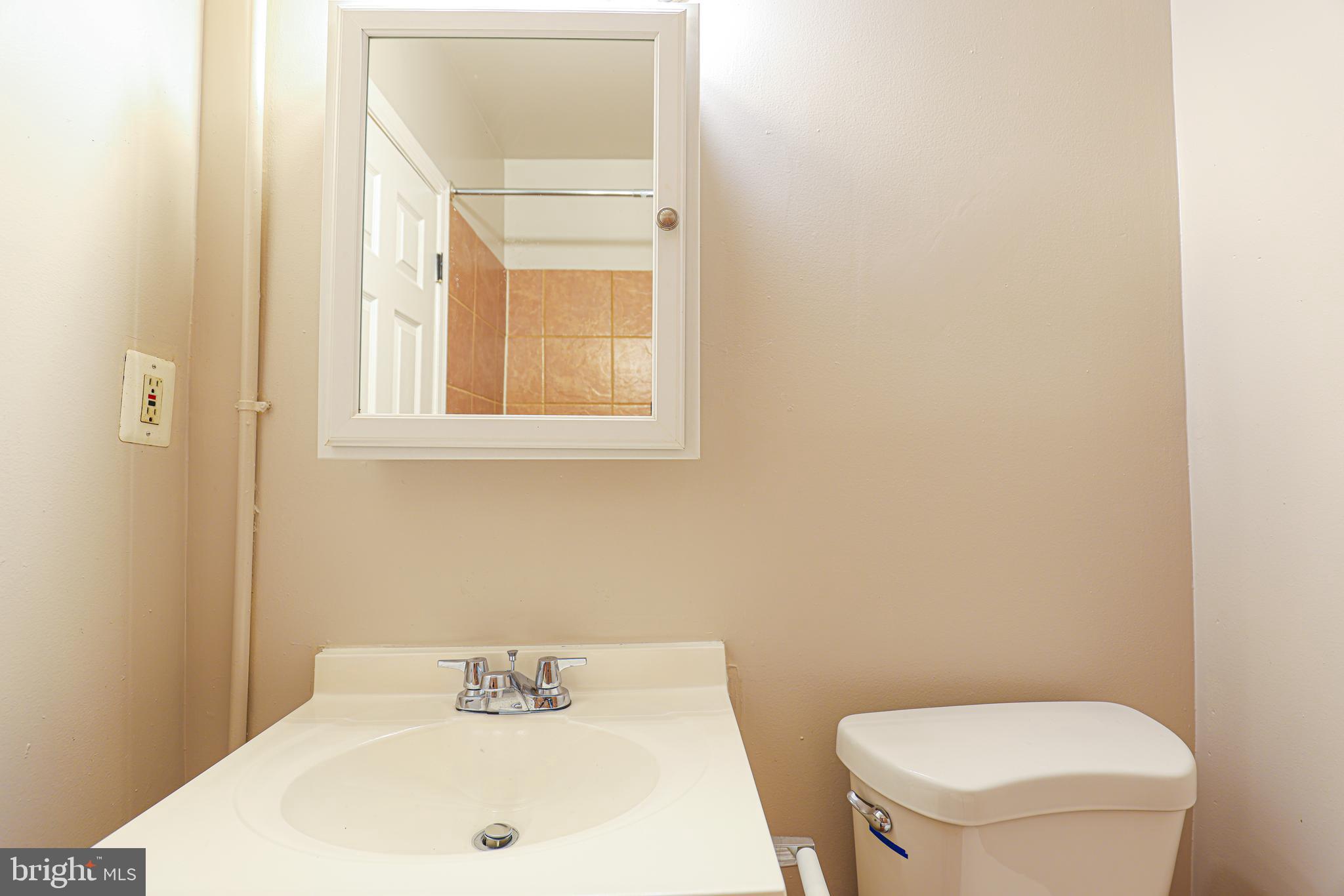 1633 E Street Northeast, Unit 3 Washington, DC 20002 - Photo 18 of 20