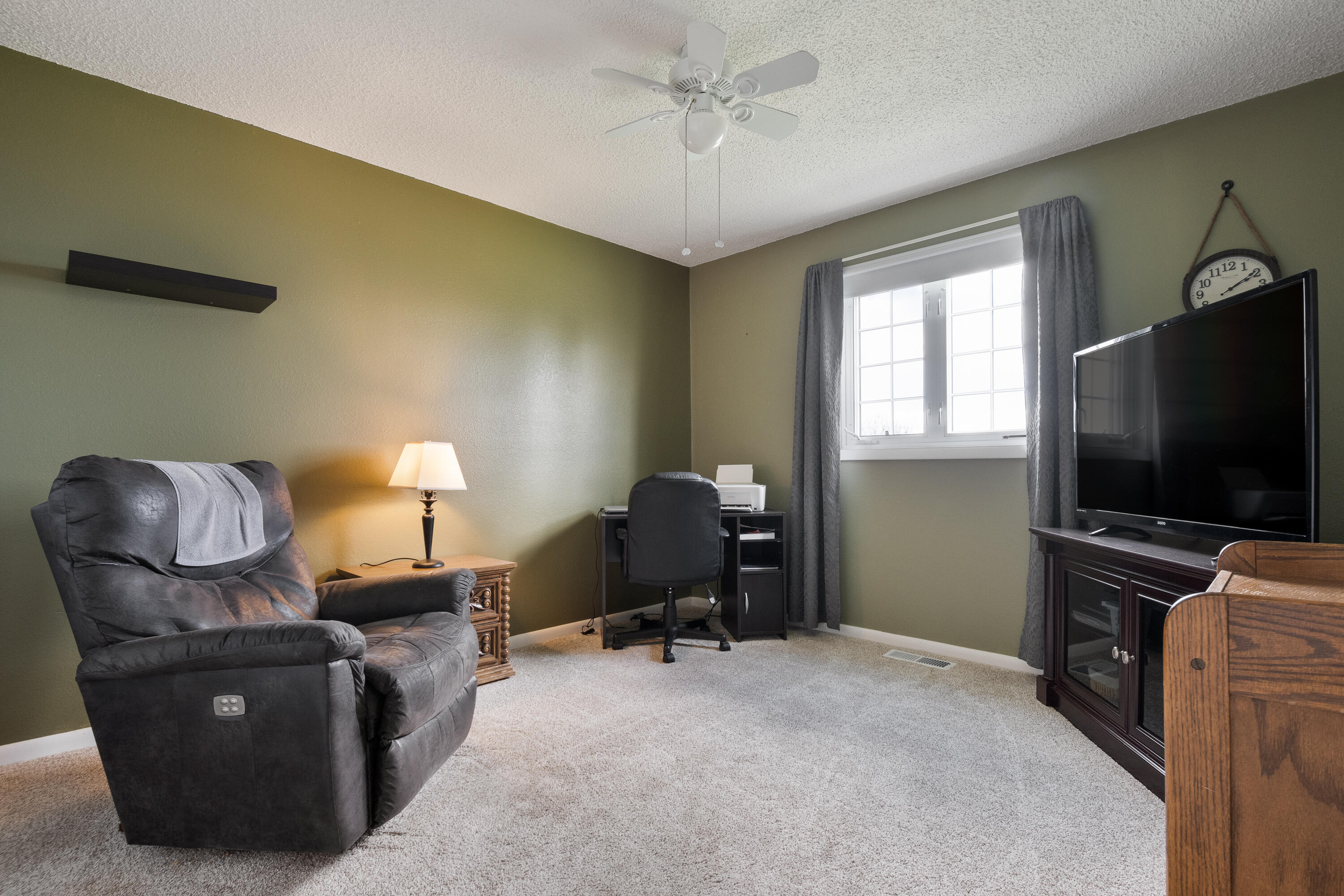 261 Hemlock Street Buffalo, WY 82834 - Photo 11 of 31 261 Hemlock (13 of 40)