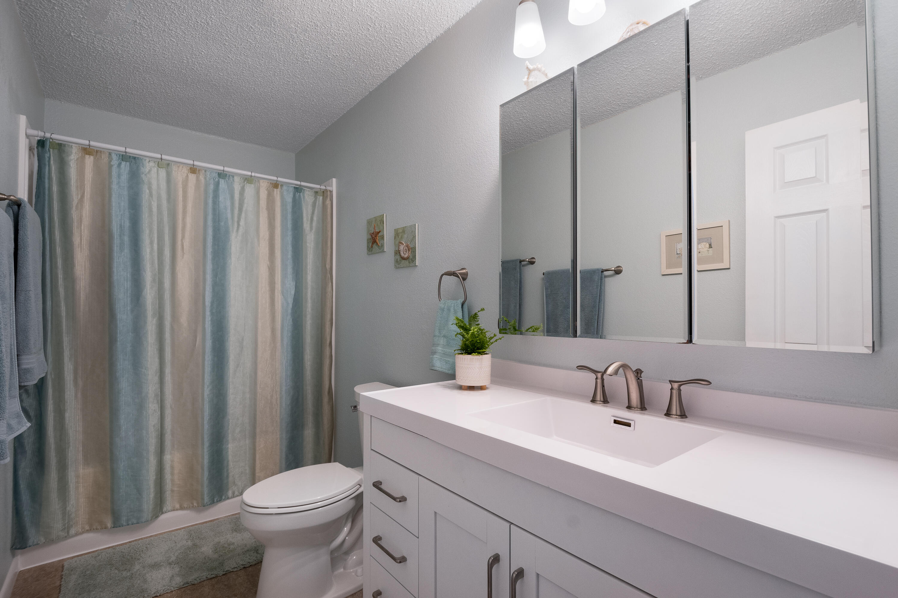 261 Hemlock Street Buffalo, WY 82834 - Photo 14 of 31 261 Hemlock (16 of 40)