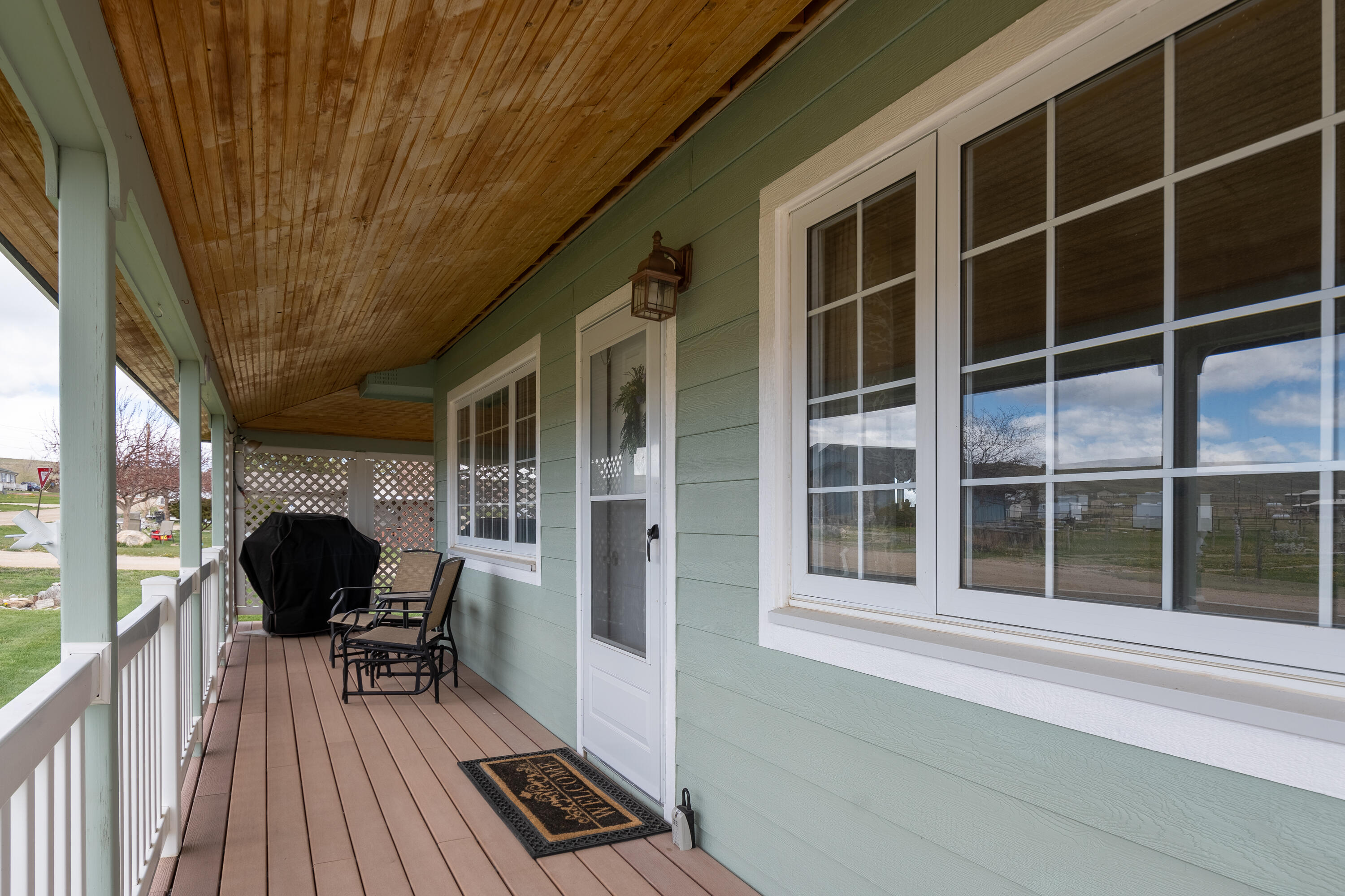 261 Hemlock Street Buffalo, WY 82834 - Photo 17 of 31 261 Hemlock (22 of 40)