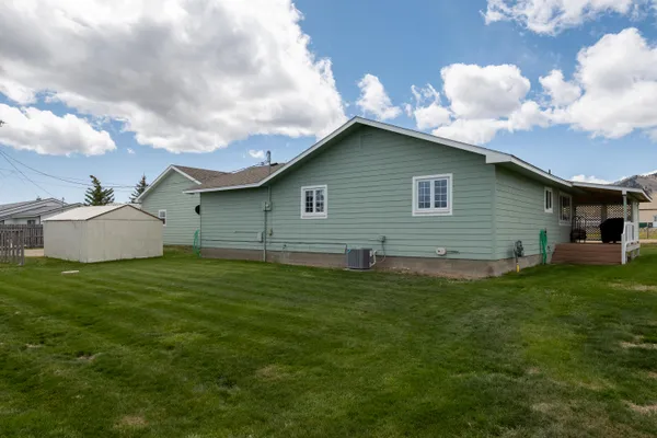 $430,000 | 261 Hemlock Street, Buffalo, WY 82834
