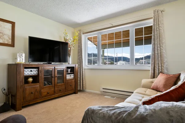 $430,000 | 261 Hemlock Street, Buffalo, WY 82834
