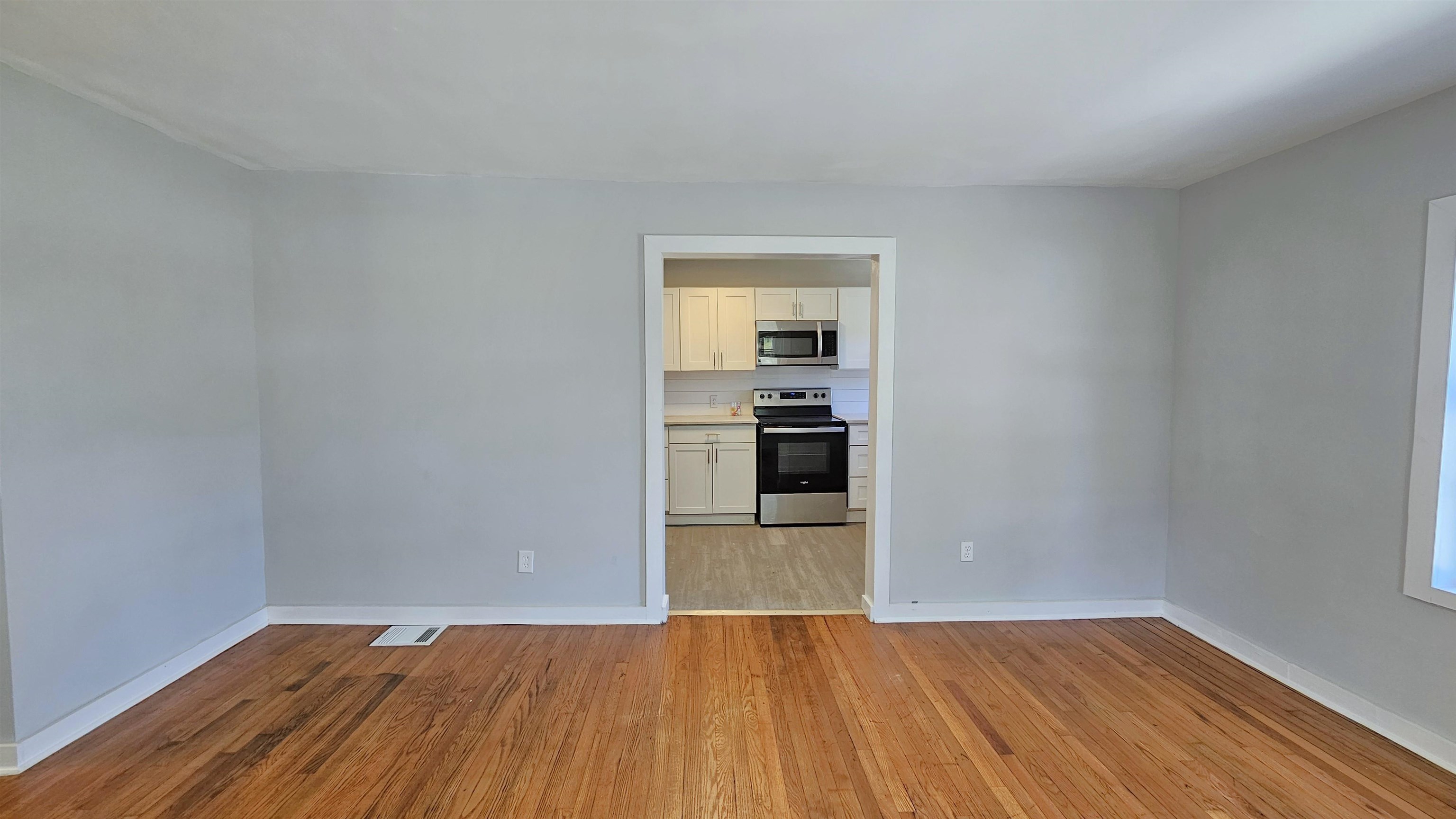 203 North Evans Street Union, SC 29379 - Photo 4 of 28