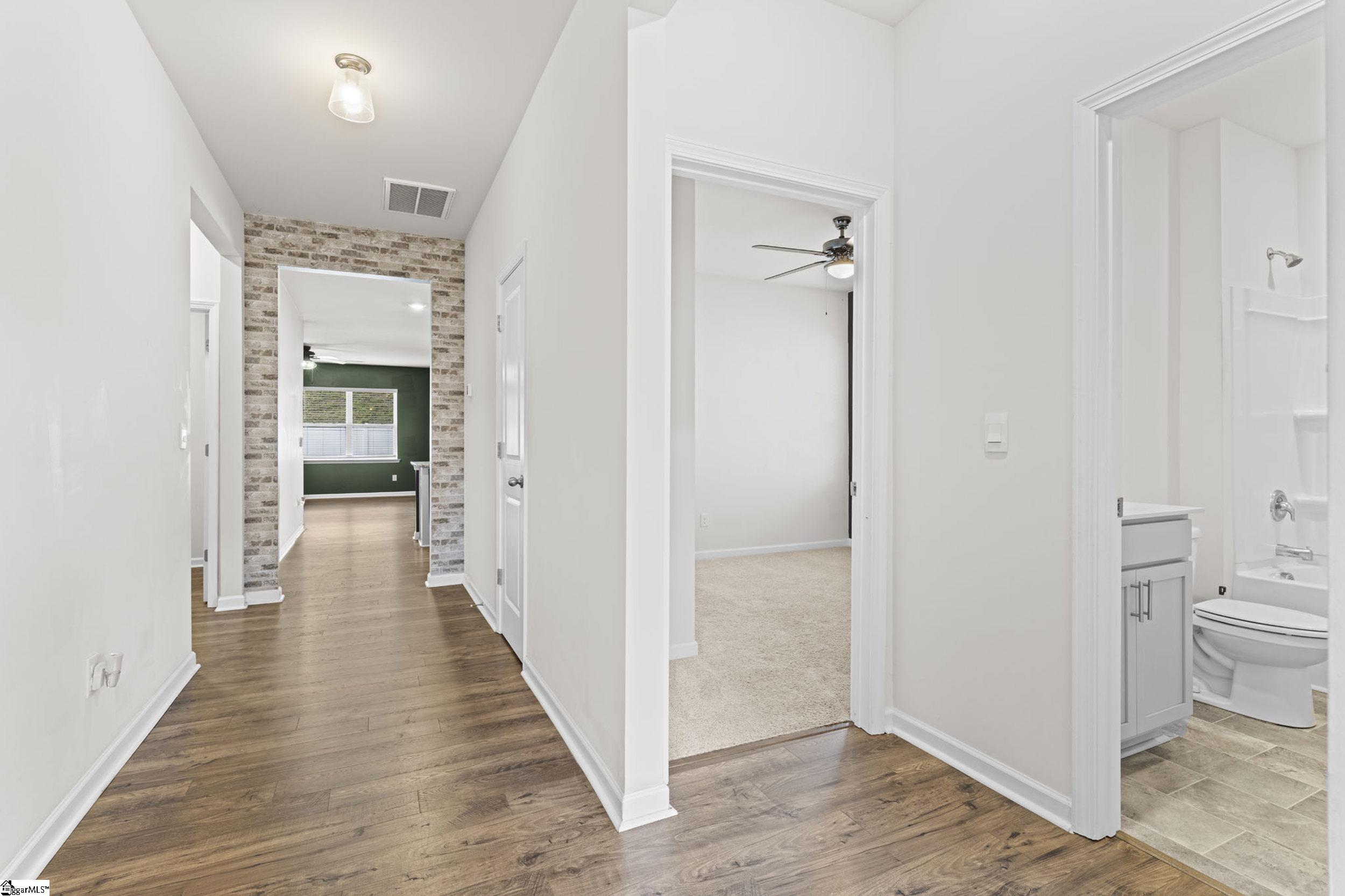 63 Oak Edge Lane Greer, SC 29651 - Photo 6 of 41