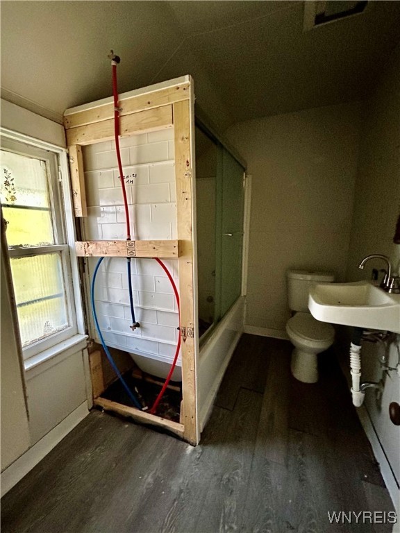 5 Fennimore Avenue Buffalo, NY 14215 - Photo 9 of 10