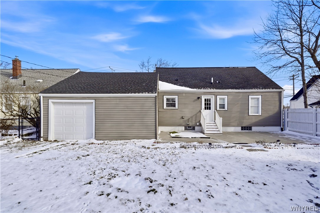 81 Huth Road Cheektowaga, NY 14225 - Photo 12 of 50