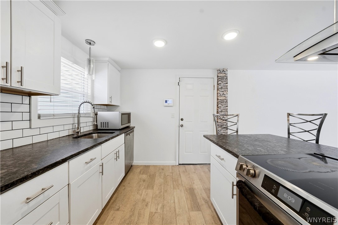 81 Huth Road Cheektowaga, NY 14225 - Photo 17 of 50