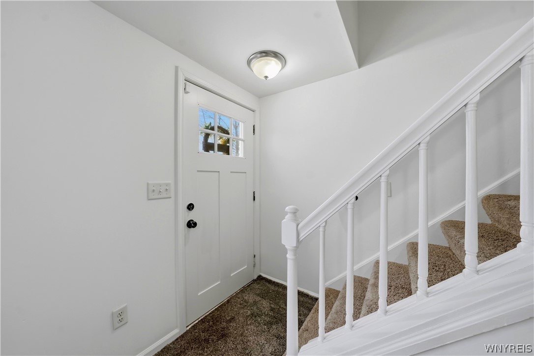 81 Huth Road Cheektowaga, NY 14225 - Photo 35 of 50