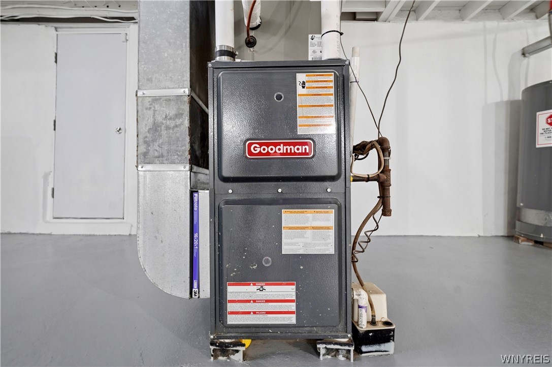 81 Huth Road Cheektowaga, NY 14225 - Photo 46 of 50