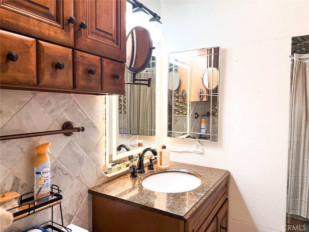 2972 Westchester Drive Riverside, CA 92503 - Photo 11 of 27