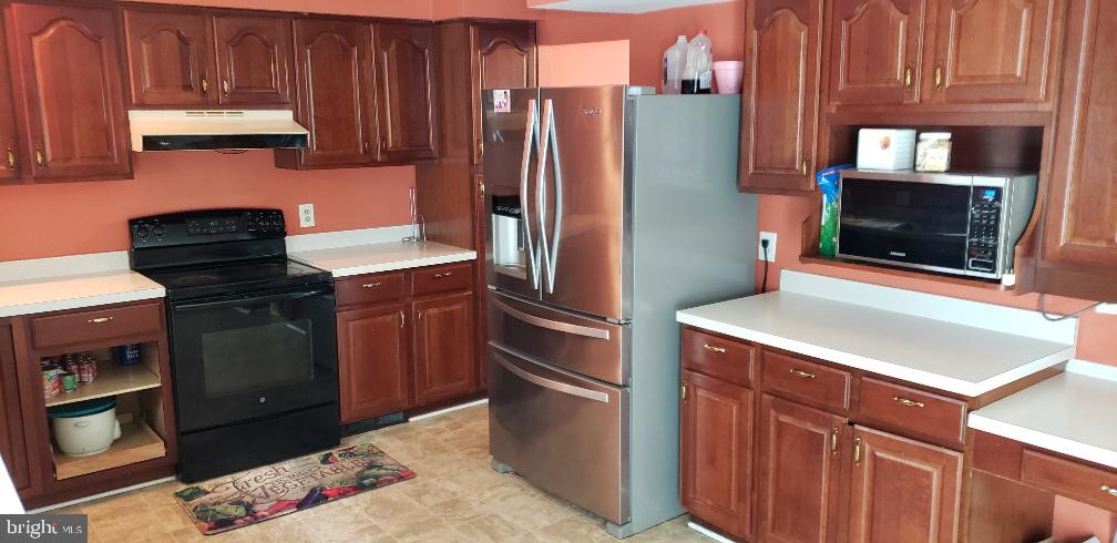 8413 Snowden Loop Court Laurel, MD 20708 - Photo 15 of 19 Gallery Image 15