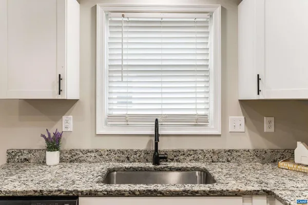 $275,000 | 2511 Chesapeake Street, Staunton, VA 24401