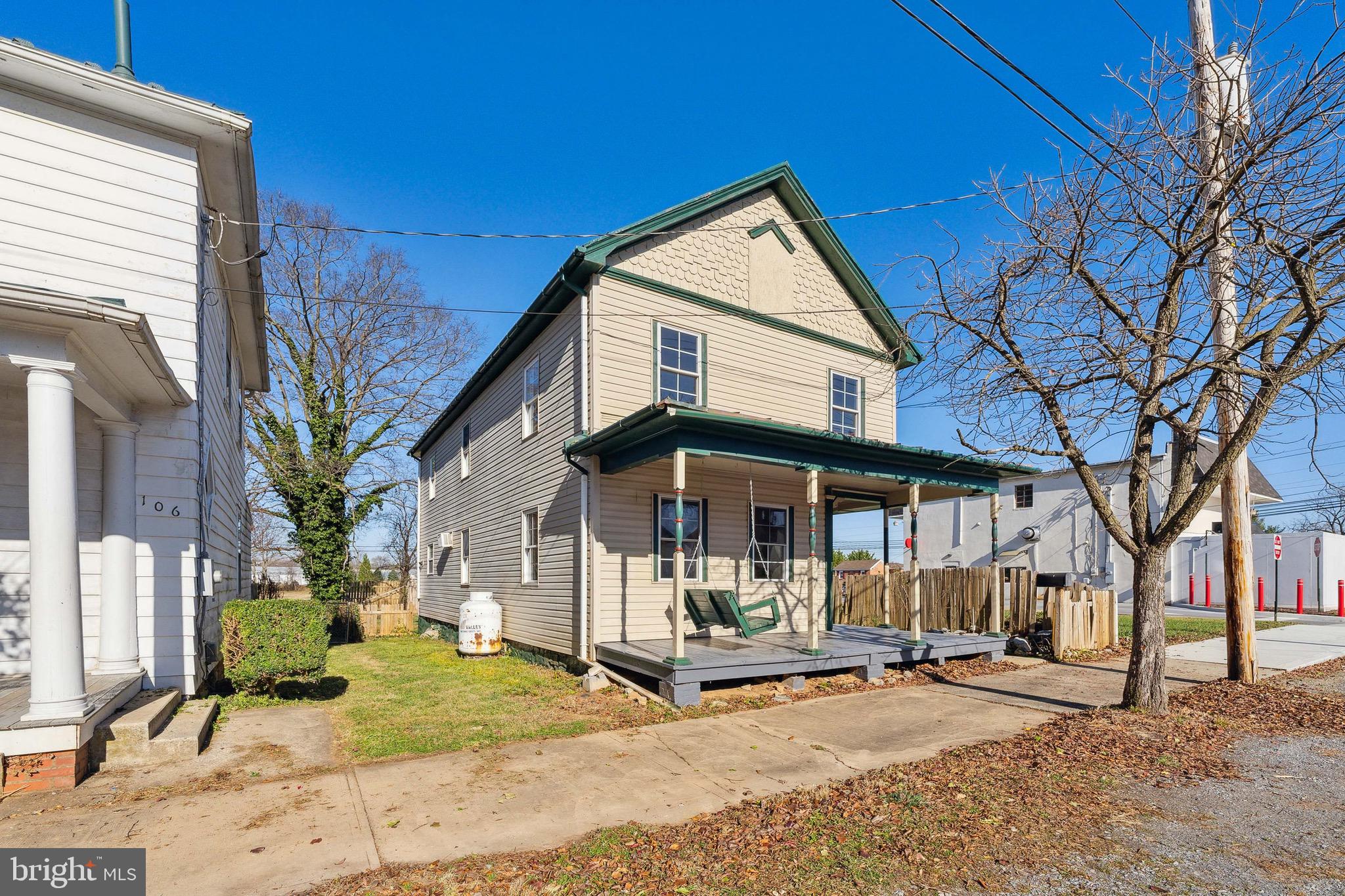 104 West 7th Avenue Ranson, WV 25438 - Photo 2 of 37
