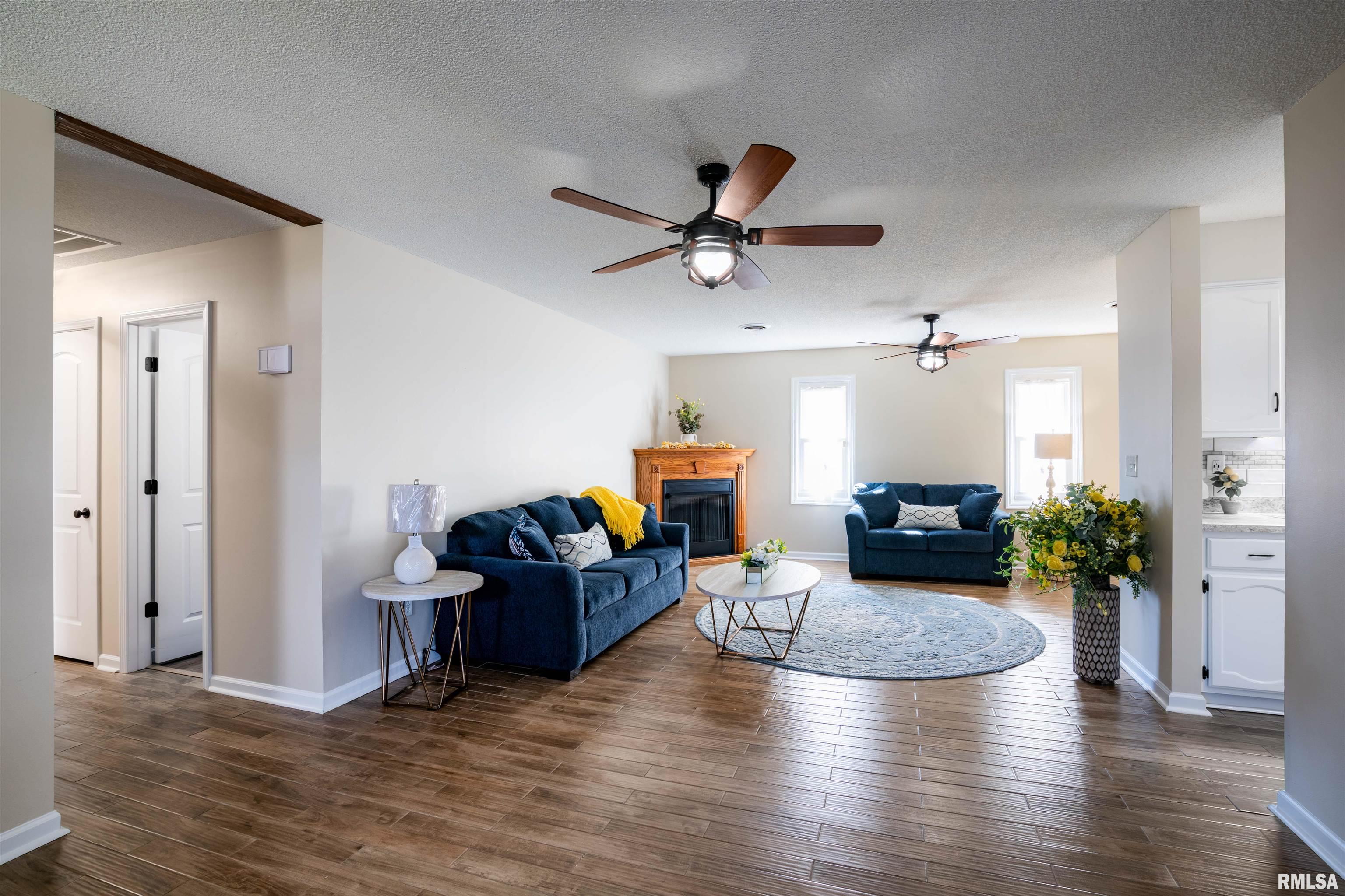 311 Gateway Road Marion, IL 62959 - Photo 5 of 50 Gallery Image 5