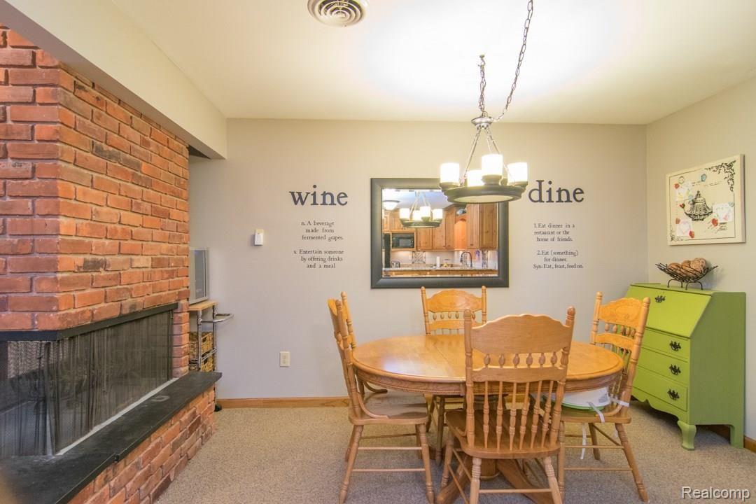 13550 Farm Road Belleville, MI 48111 - Photo 7 of 54 DSC_0916.jpg