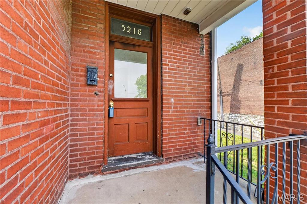 5216 Morgan Ford Road St. Louis, MO 63116 - Photo 2 of 36 Gallery Image 2