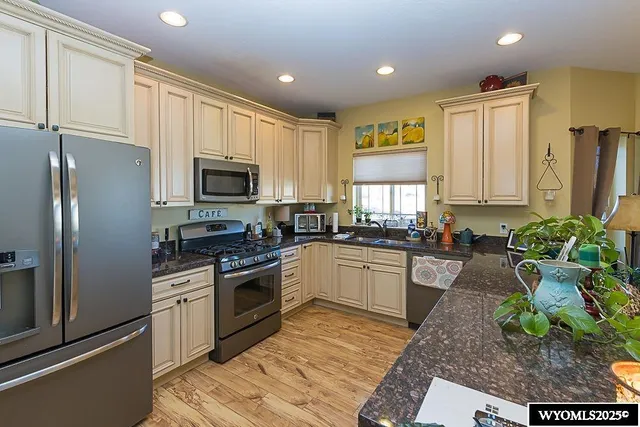 $584,900 | 195 Collier Circle, Green River, WY 82935