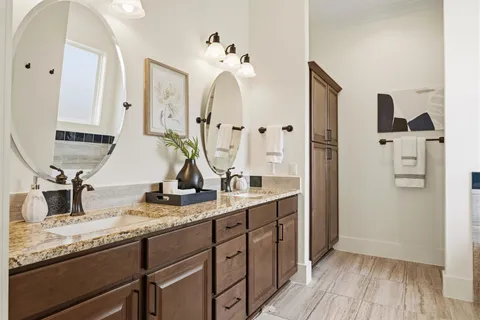 $625,000 | 1009 Scenic Drive, Georgetown, TX 78626